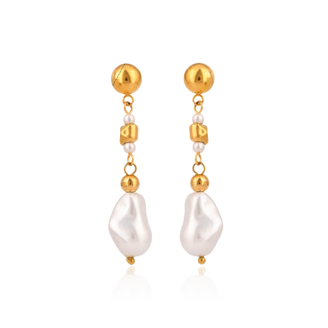 Uhani Moonlit pearls