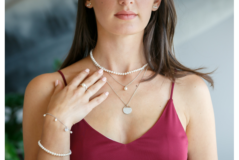 Gaura natural pearls zapestnica SK19488B-W