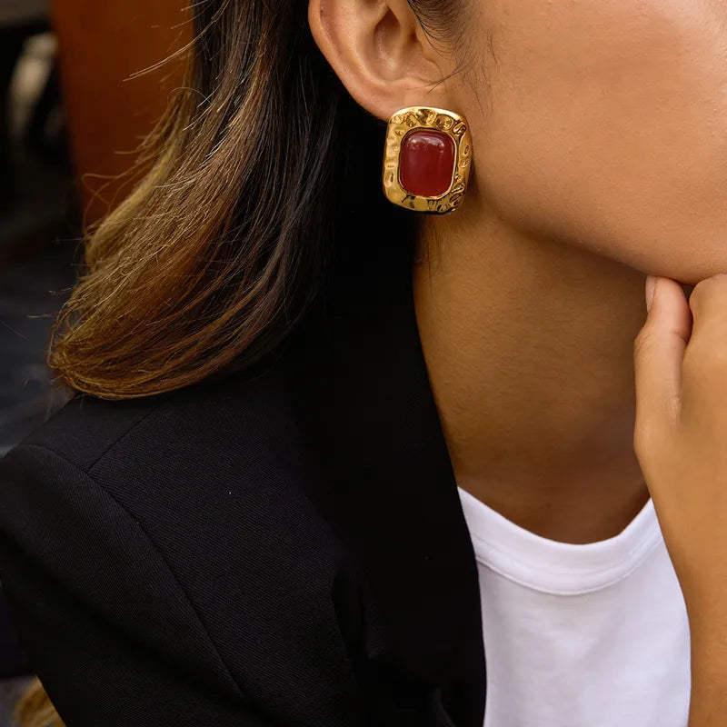 Uhani Ruby Glow