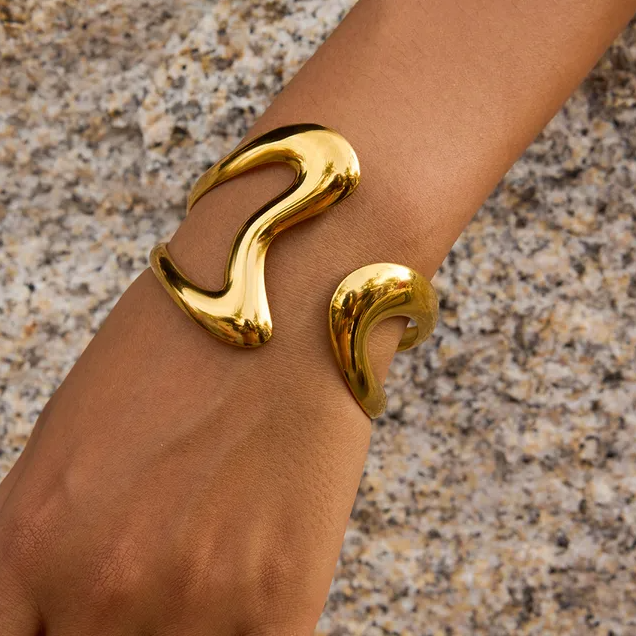 Zapestnica Fluid gold