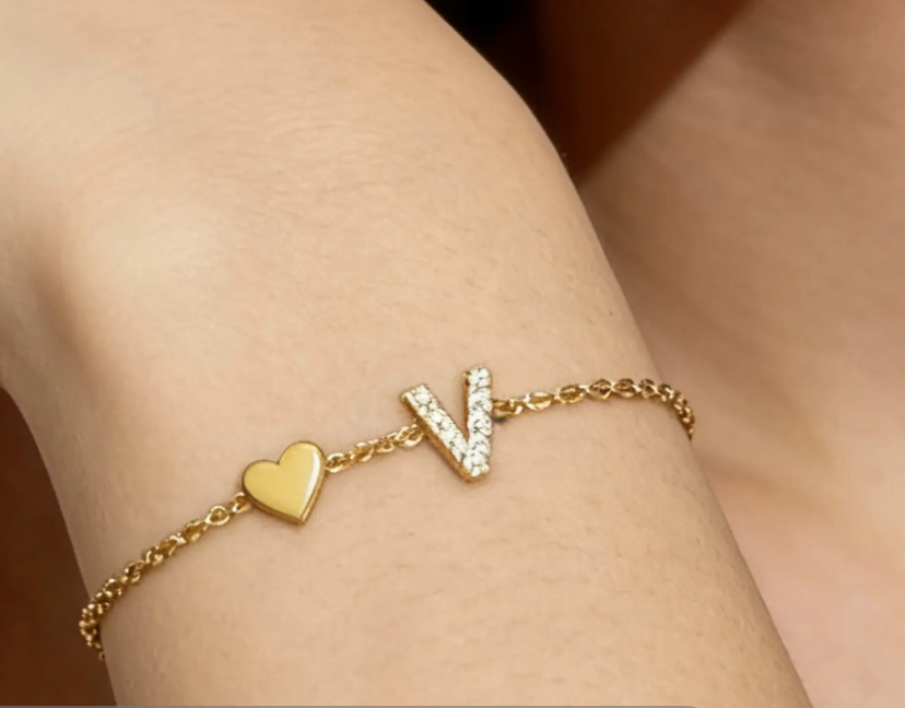 Zapestnica Initial Love