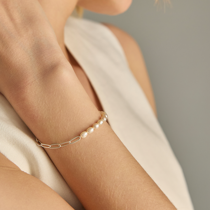 Gaura natural pearls zapestnica 242-09B